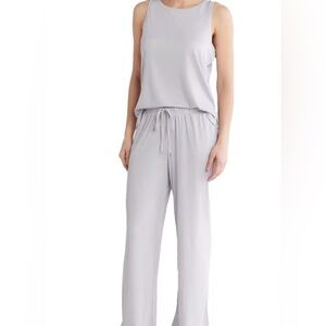 Nicole Miller 2 piece pajama set